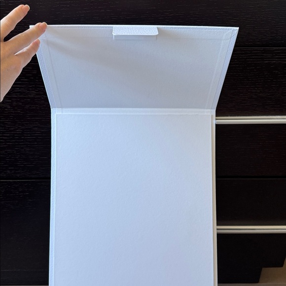 Dior Large White Box - Picture 13 of 15